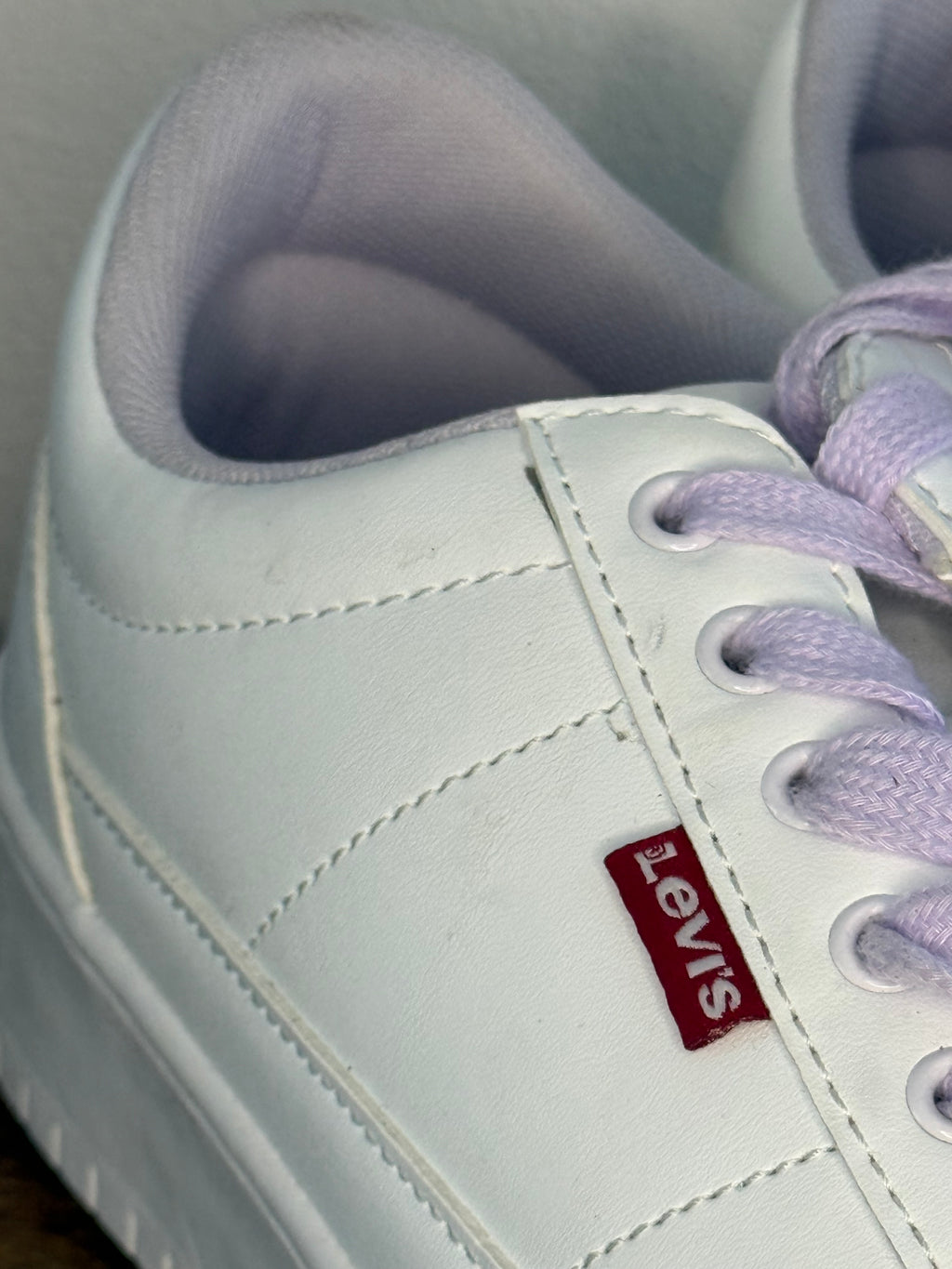 Levi's New Union - White