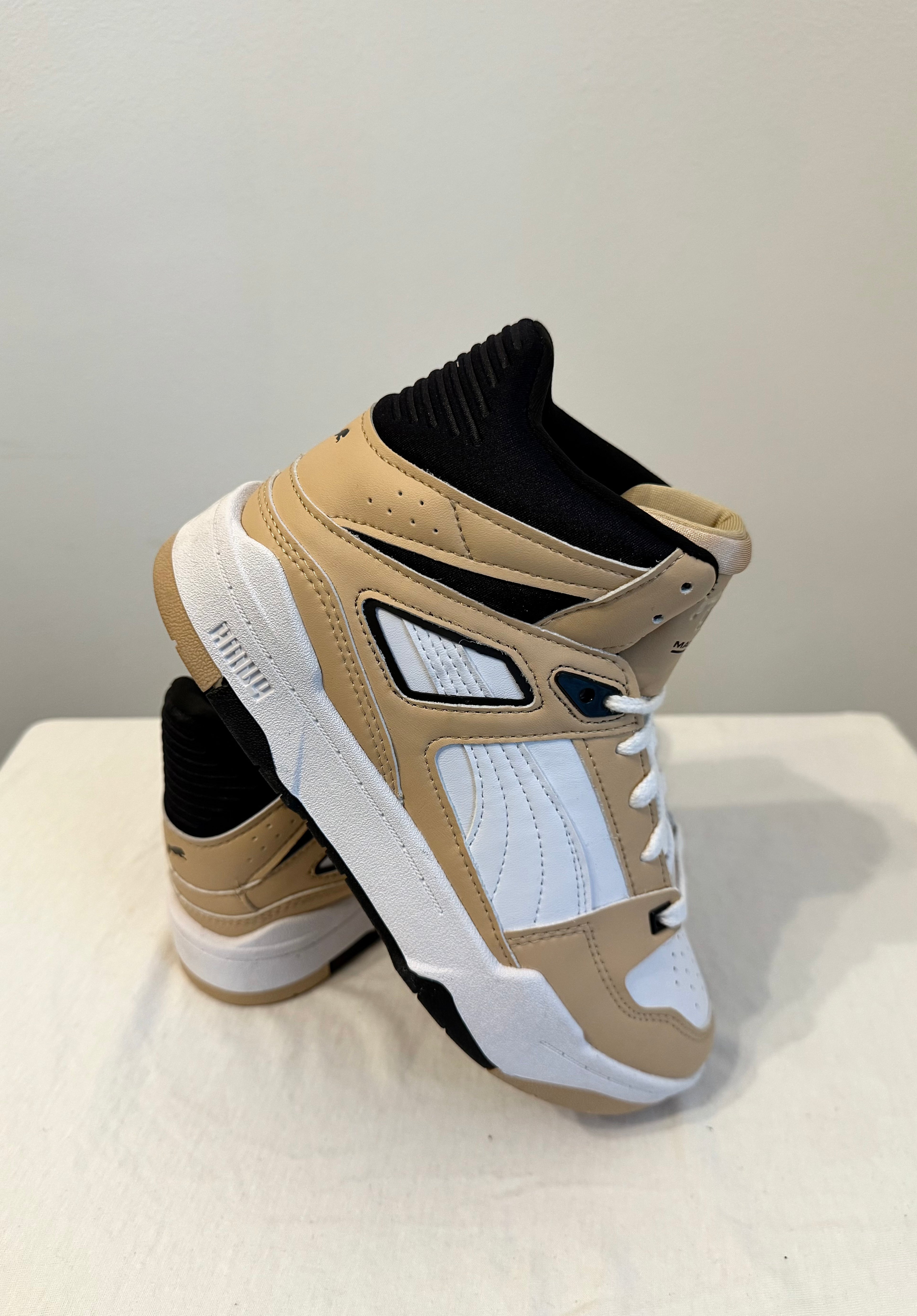 Puma Slipstream - Beige/White
