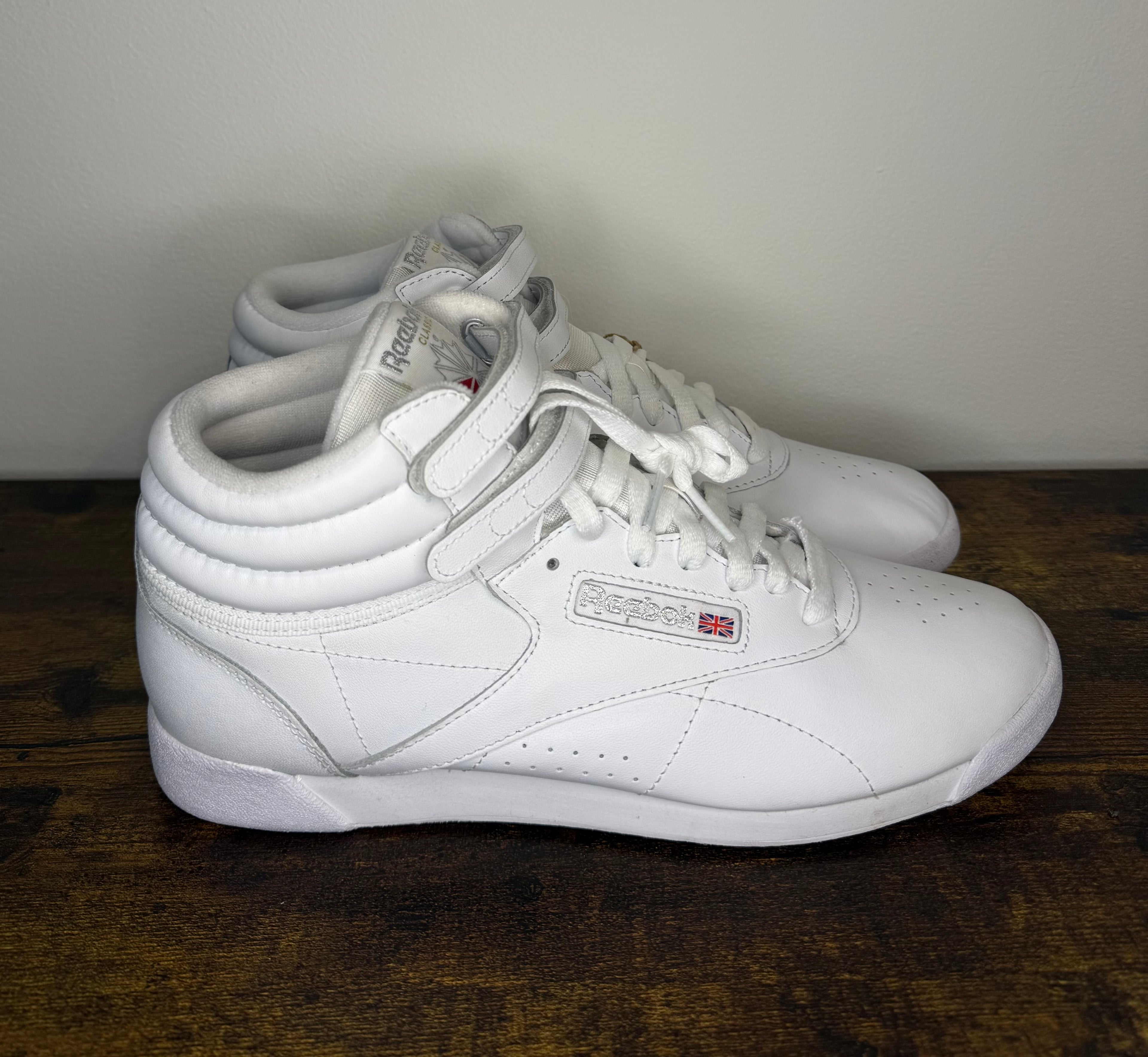 Reebok F/S Hi – White / Neutral