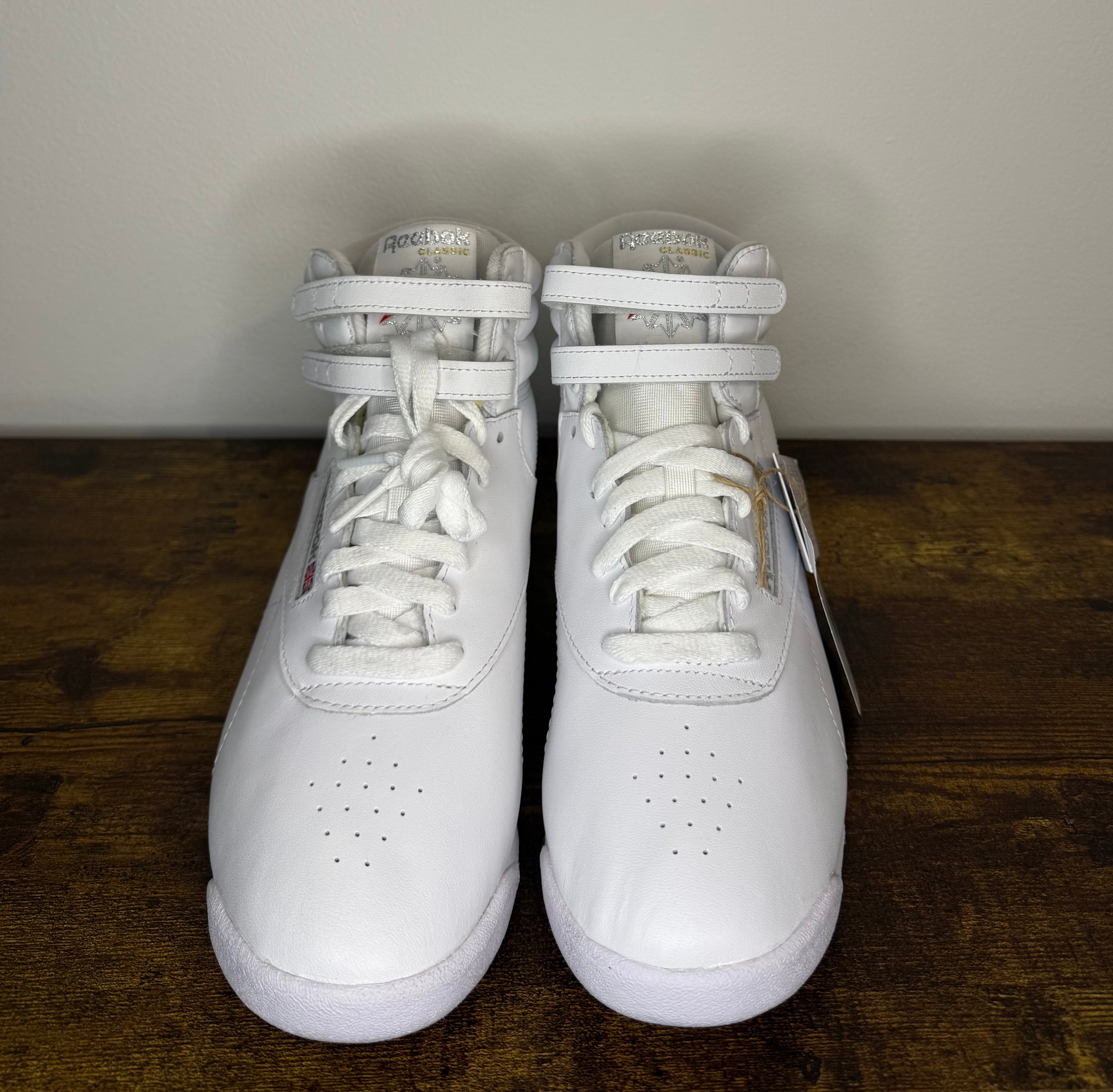 Reebok F/S Hi – White / Neutral