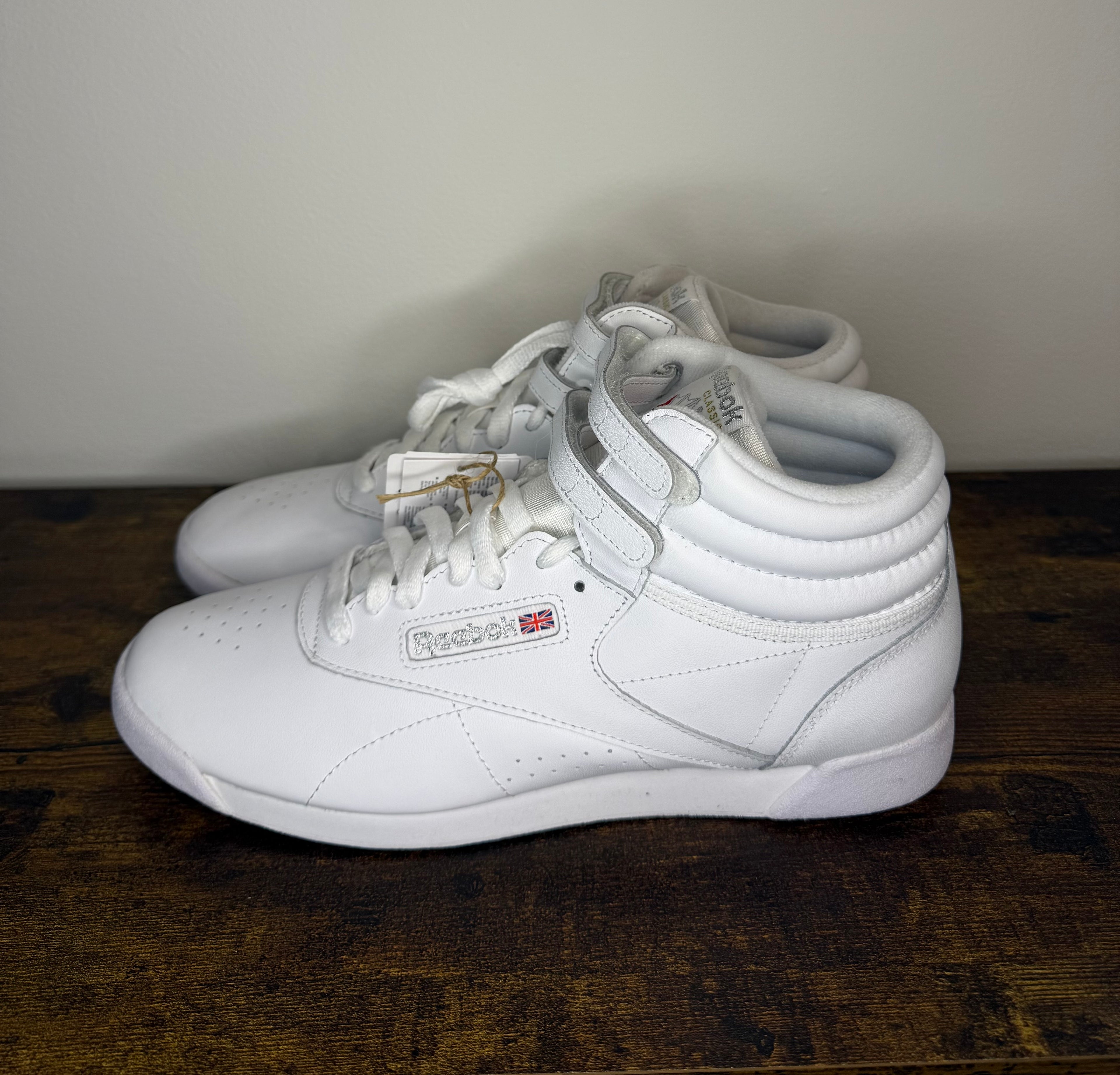 Reebok F/S Hi – White / Neutral