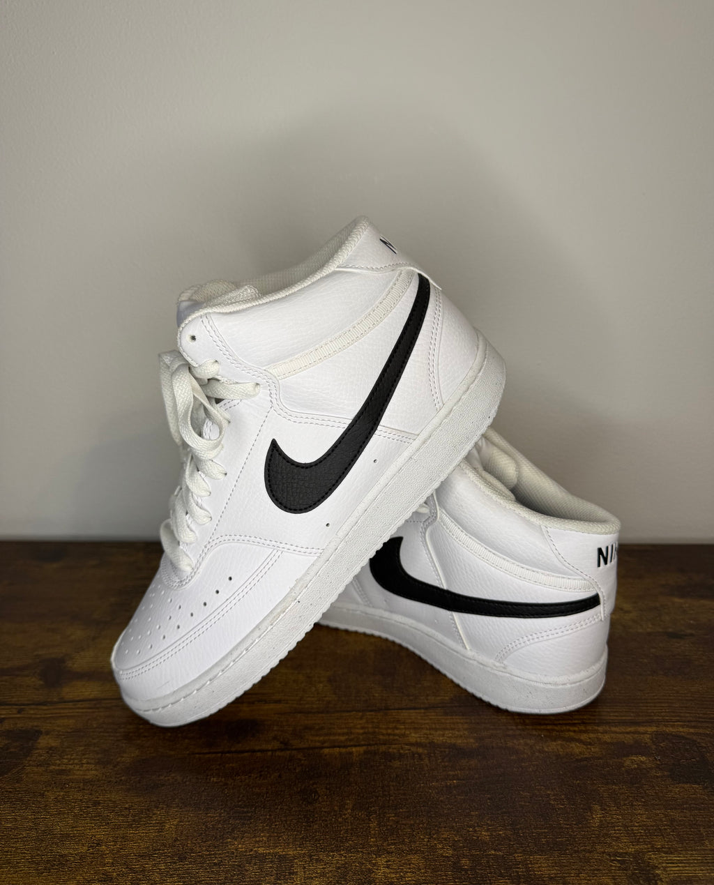 Nike Court Borough Mid 2 – White / Black