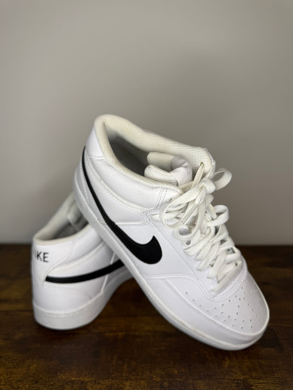 Nike Court Borough Mid 2 – White / Black