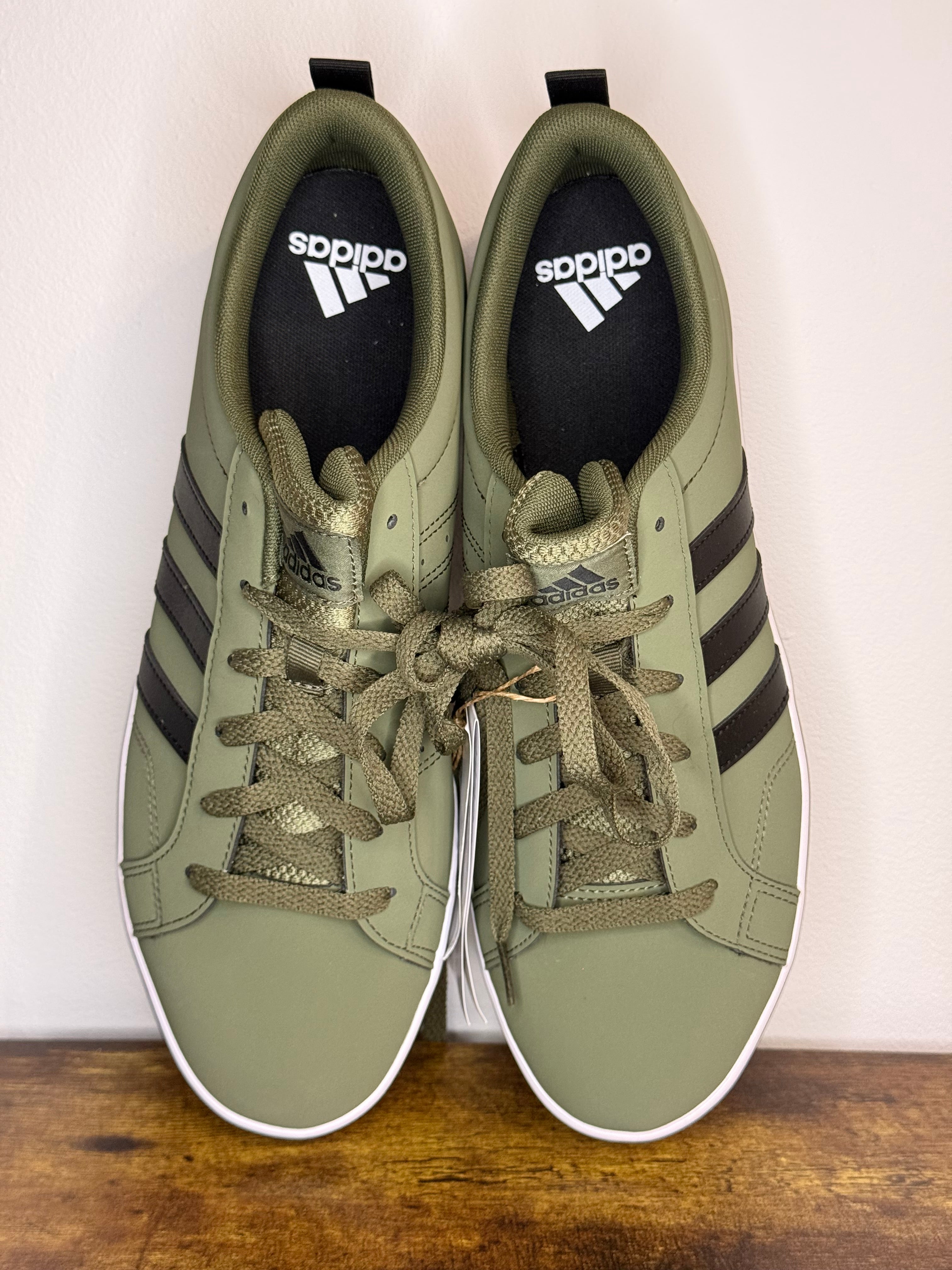 Adidas VS Pace 2.0 – Olive / Black / White