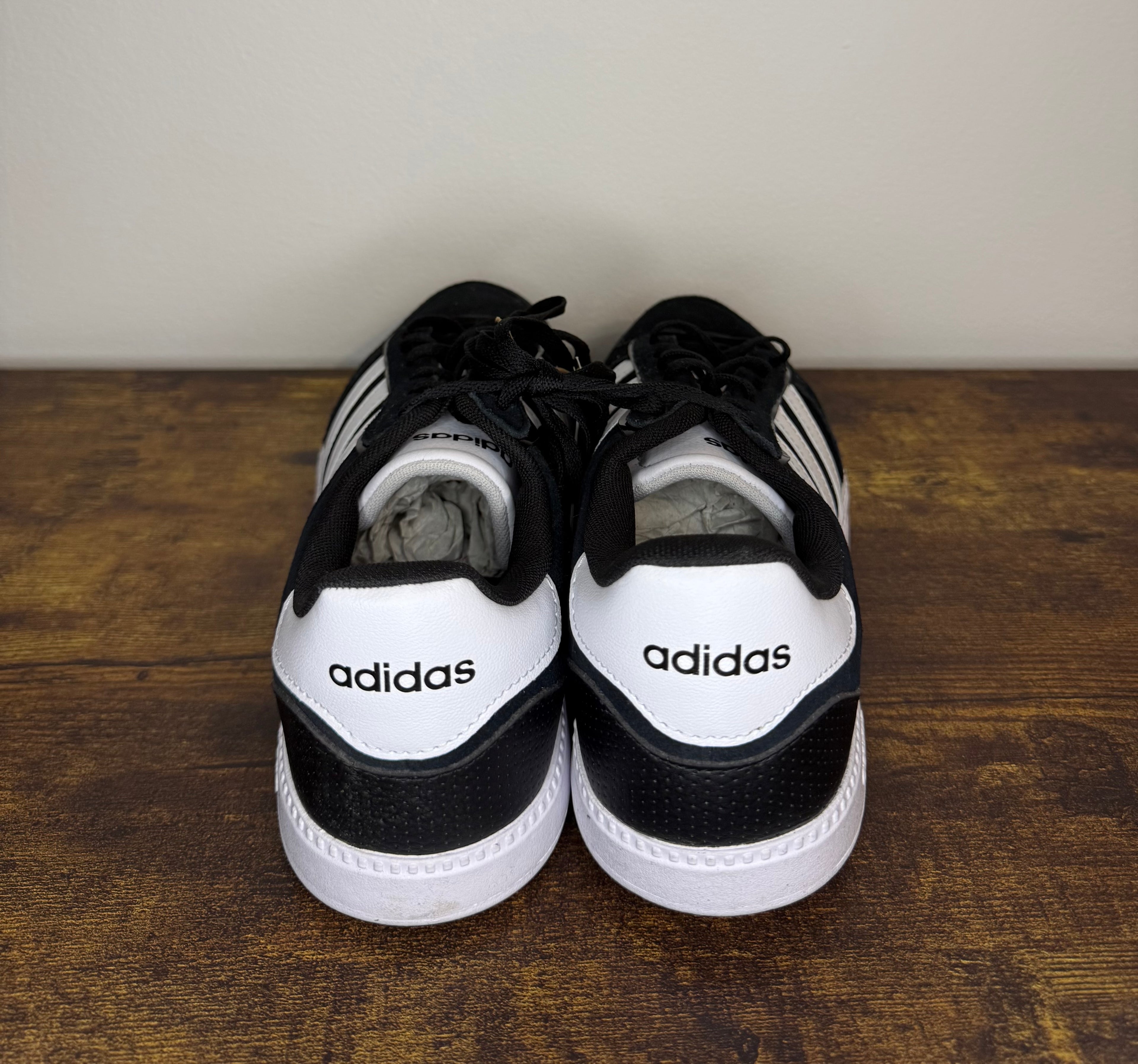 Adidas Breaknet Sleek – Black / White