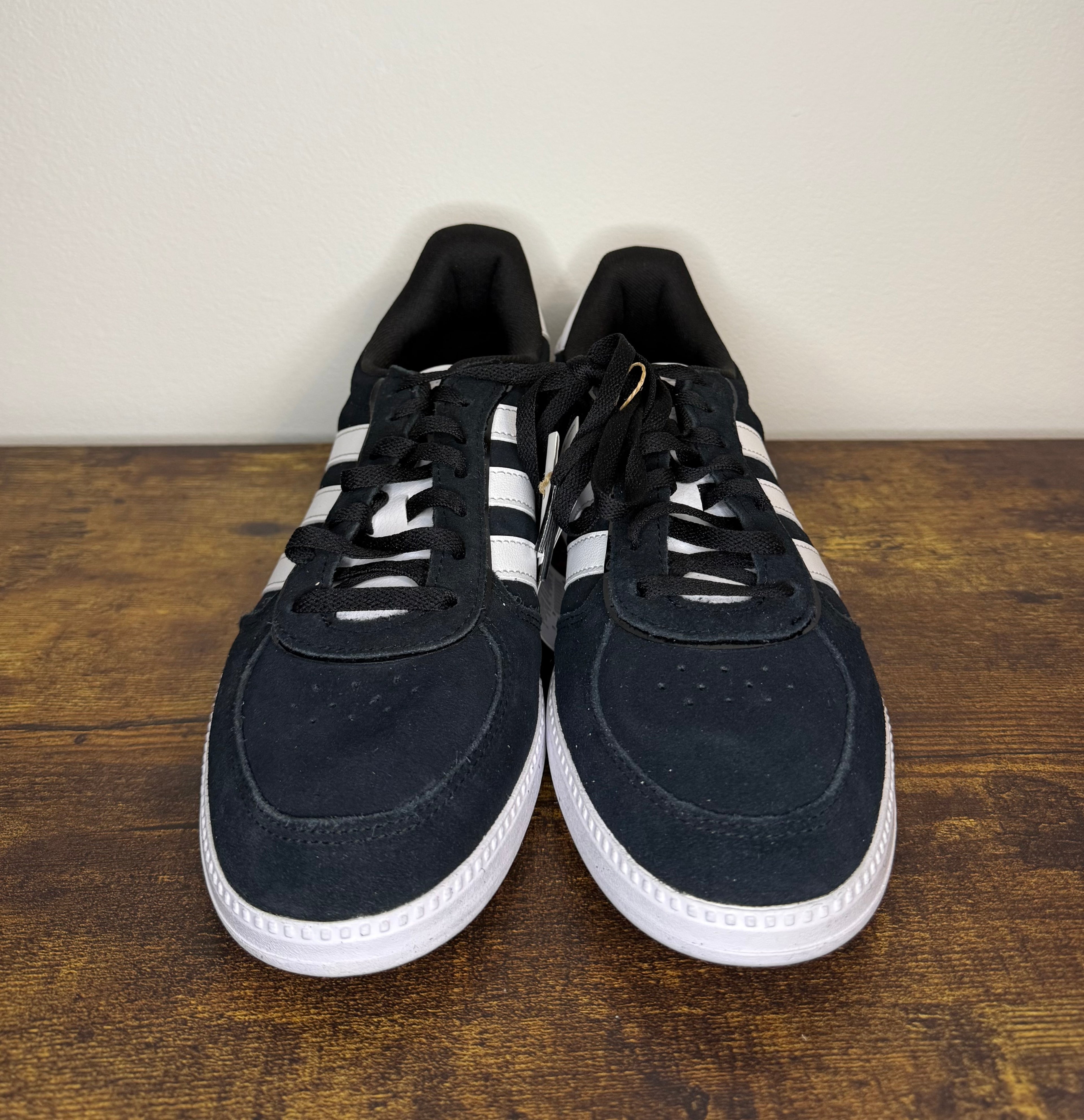 Adidas Breaknet Sleek – Black / White