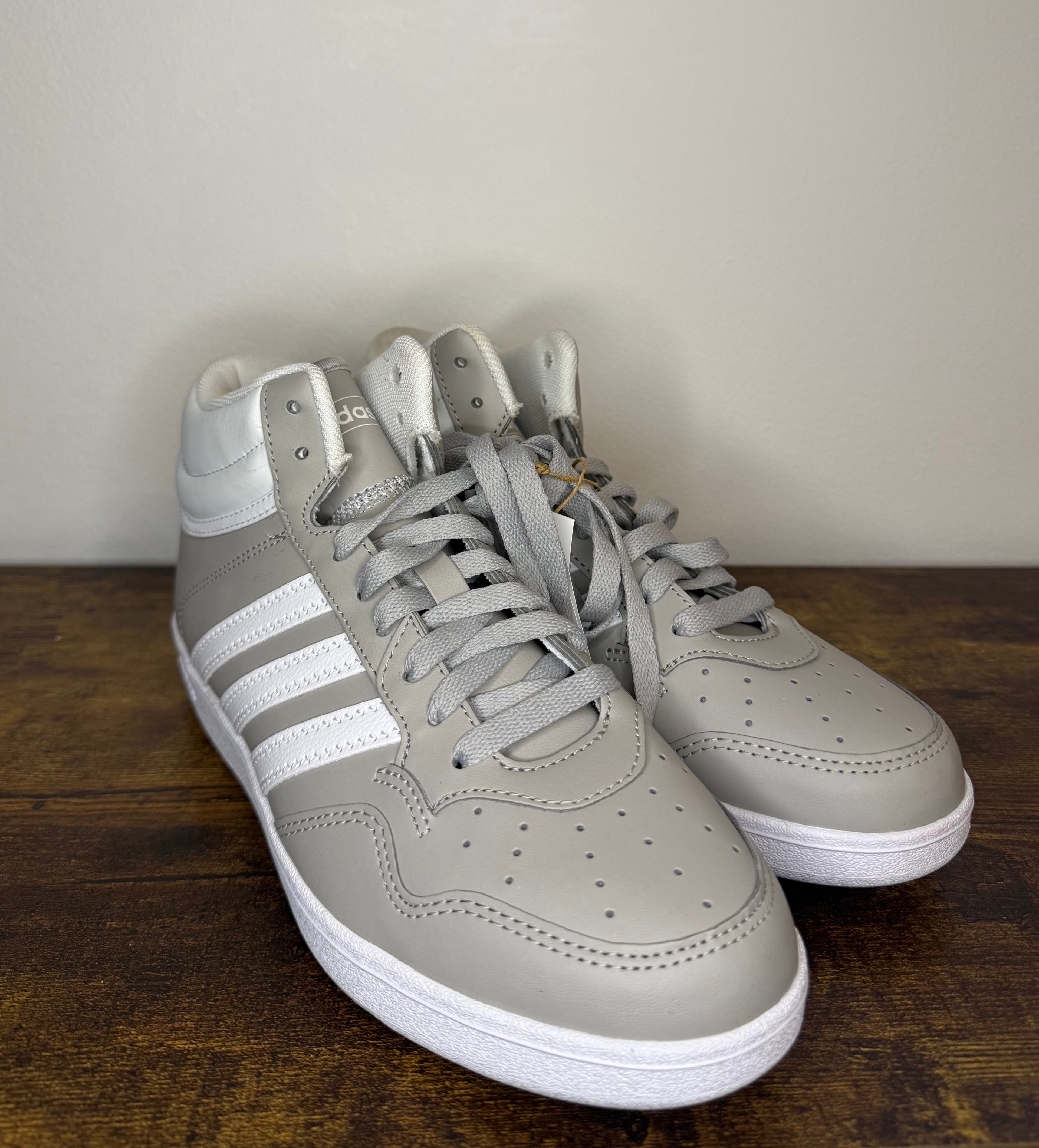Adidas Hoops 4.0 Mid  –  Grey / White